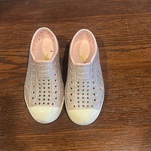 NATIVE size 11 sparkly pink shoes
